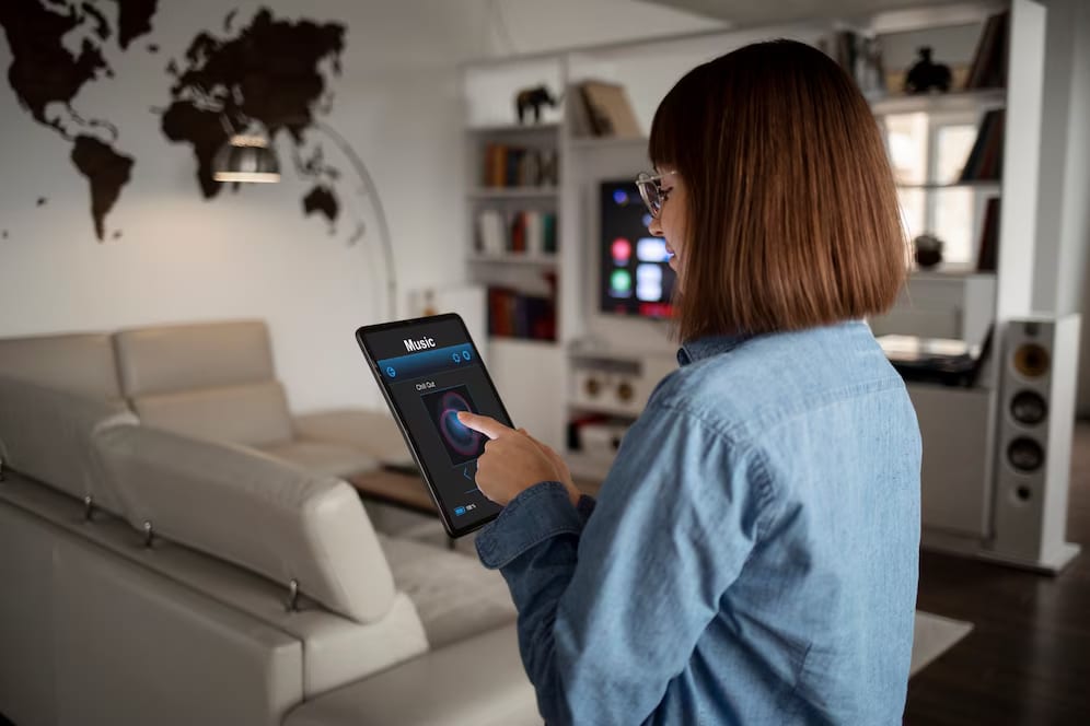 Revolutionizing Customer Calls with AI Voice Agents